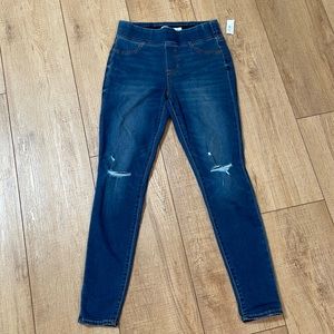 Rockstar Super Skinny Distressed Jeggings